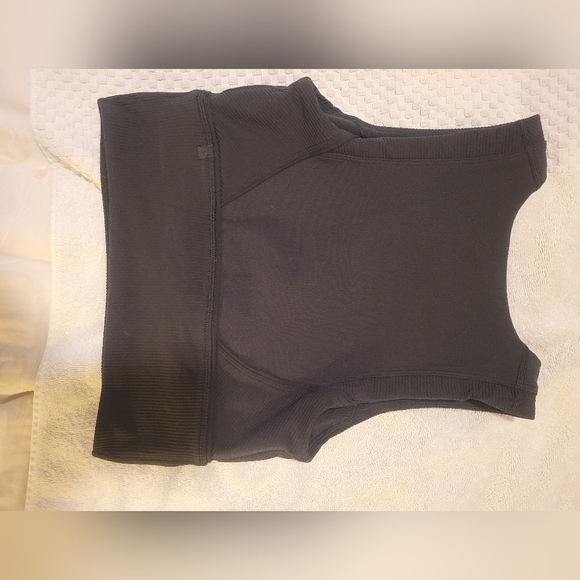 Lulemon Tank - Picture 2 of 3